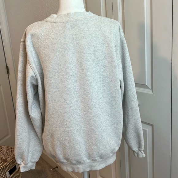 White Fox Boutique Essentials Club Set Crewneck & Sweatpants Grey Marle Pink - Picture 6 of 17